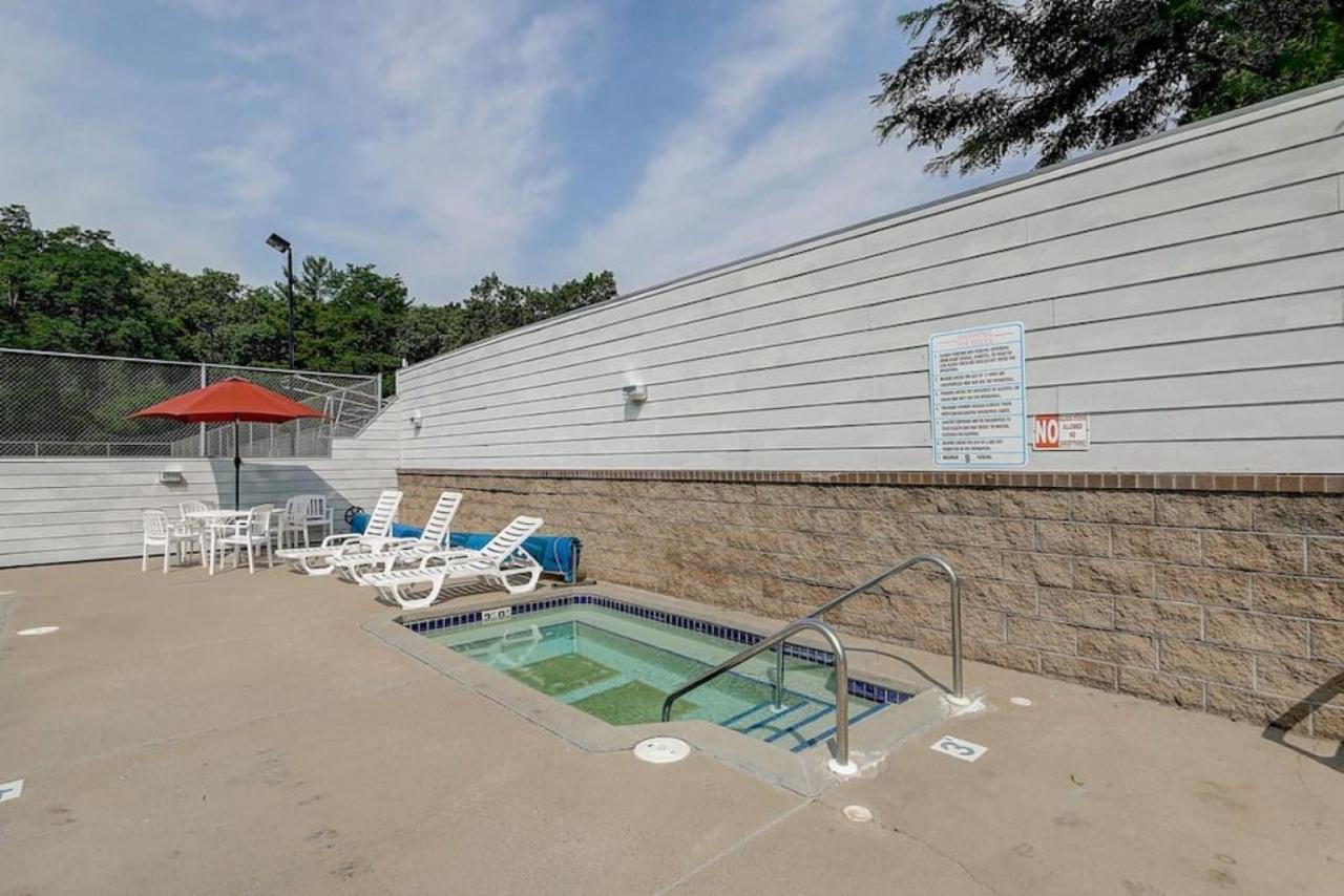 Family Dreams Condo At Lighthouse Cove Wisconsin Dells Exteriör bild